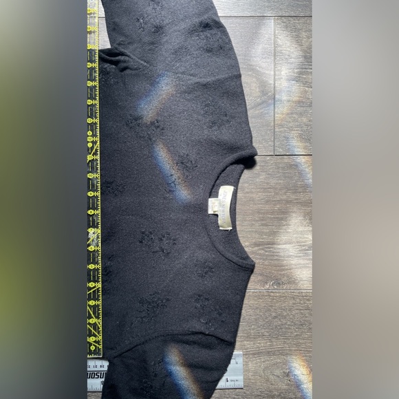 🔴SOLD~S/M Jones New York Merino Wool Crop 90’s knit black shirt. - Picture 5 of 7